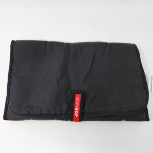 Skip Hop Portable Changing Pad Black